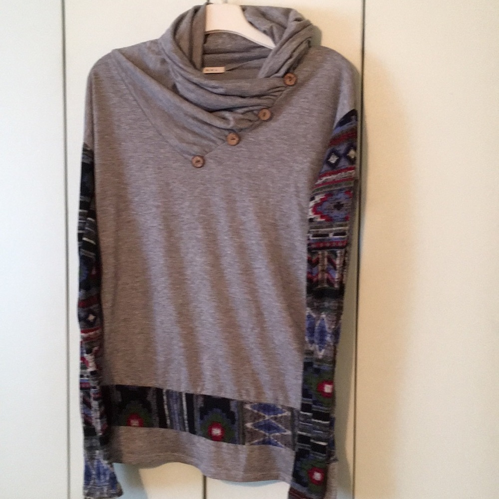 Aztec print top